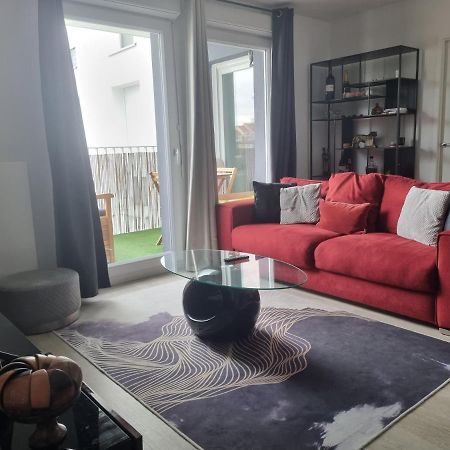 Appartement Cosy Et Equipe Мо Екстериор снимка
