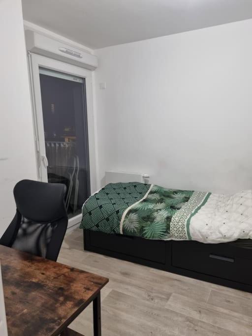 Appartement Cosy Et Equipe Мо Екстериор снимка