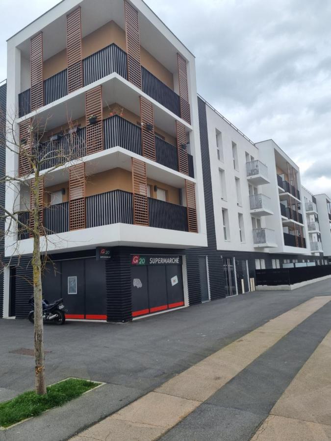 Appartement Cosy Et Equipe Мо Екстериор снимка