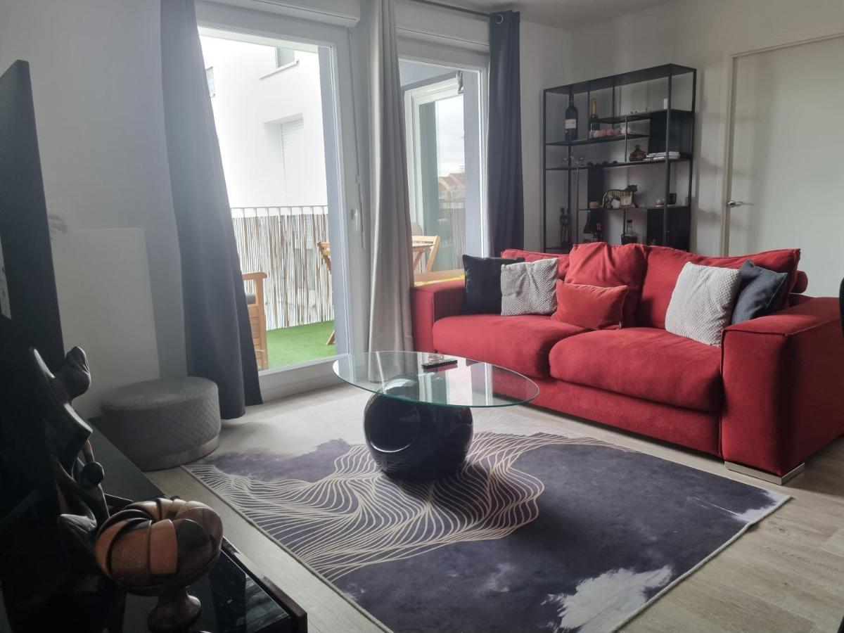 Appartement Cosy Et Equipe Мо Екстериор снимка
